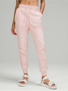 Lululemon Beyond the Studio Jogger Pink Mist Size 8